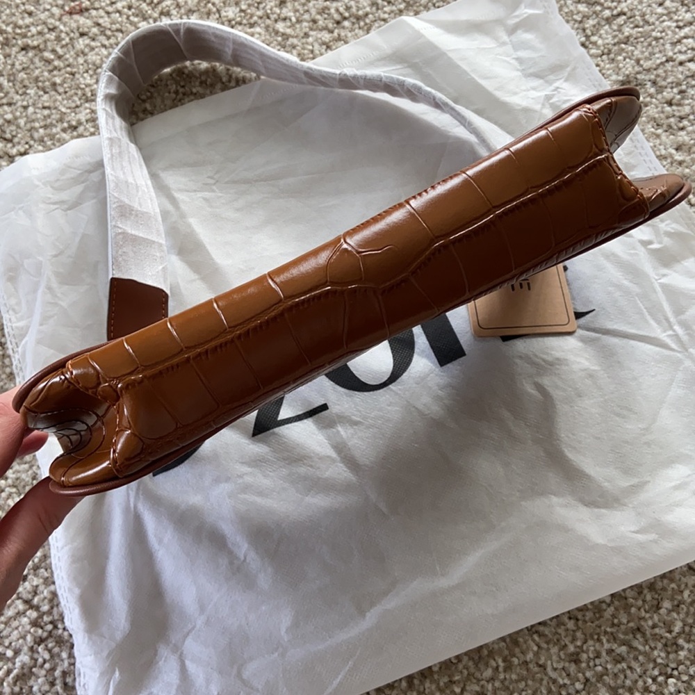 S-Zone Leather Purse - Picture 4 of 5